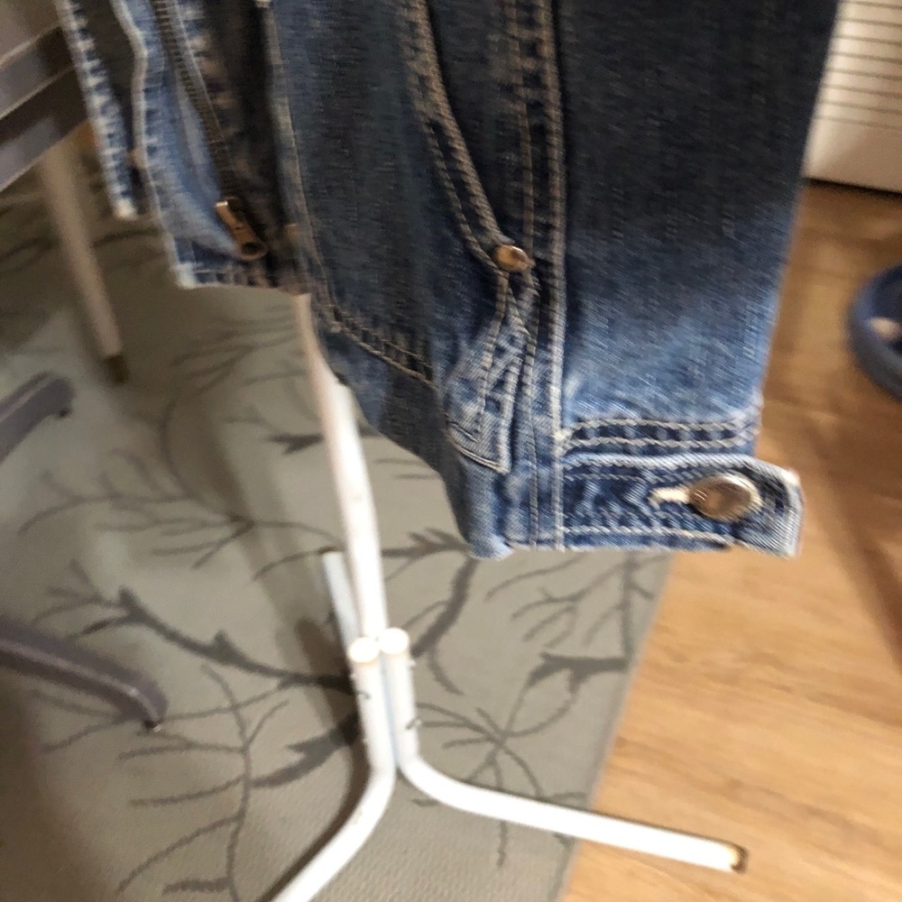 Jacket - Picture 3 of 7